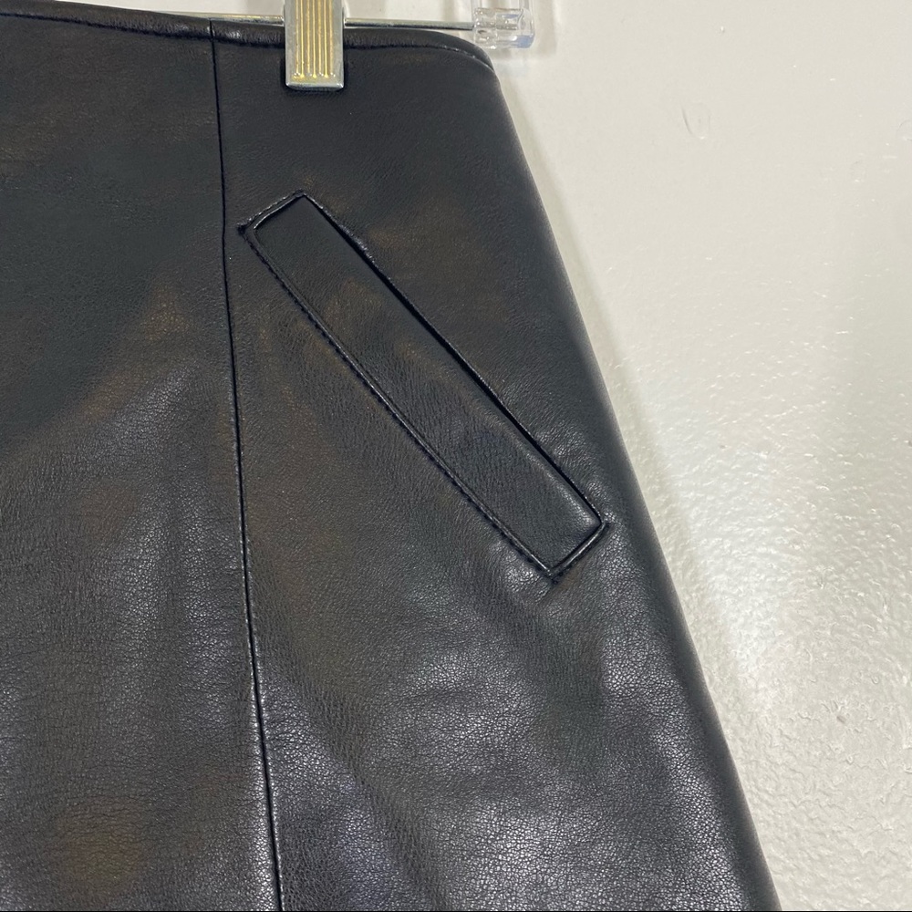BLANK NYC Vegan Leather Side Skit Mini Skirt Black - Picture 3 of 7